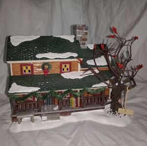 Vintage Christmas Snow Village Buck's County Farmhouse 2000 by Department 56